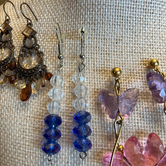 SEVEN BEAUTIFUL PAIRS OF PIERCED EARRINGS - Picture 8 of 13